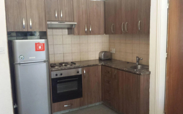 Polyxeni Hotel Apartments