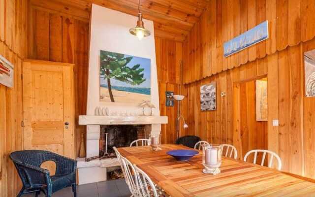 House With 5 Bedrooms in Arès, With Enclosed Garden