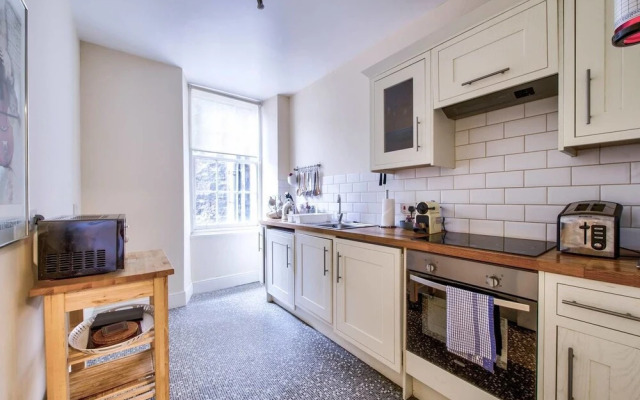JOIVY Perfect Location! - Stylish & Cosy Rose St Apt