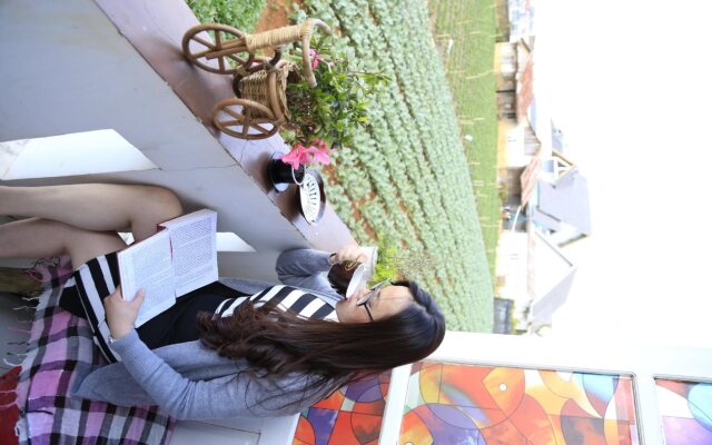 Hoai Huong Homestay