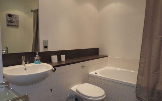 Oxford Street Apartment