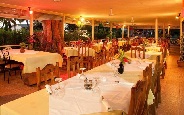 Chez Marston