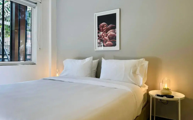 w Divine Loft w Perfect Deco in Cali