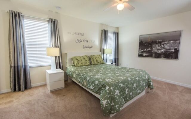 H2u - Woodpecker - Bv480 4 Bedroom Townhouse