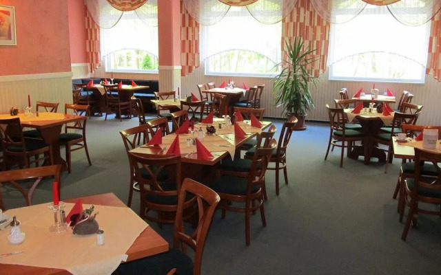 Parkhotel Brandis