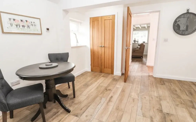 Afallon Cottage
