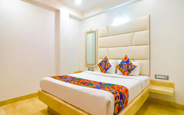 Fabhotel Ruklo