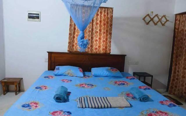 Alankuda Dolphin Village Hotel