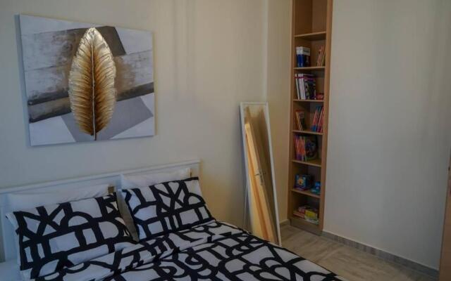 Modern apartment in the city center
