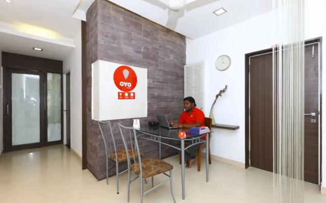 OYO 9911 Apartment Shylee Niwas