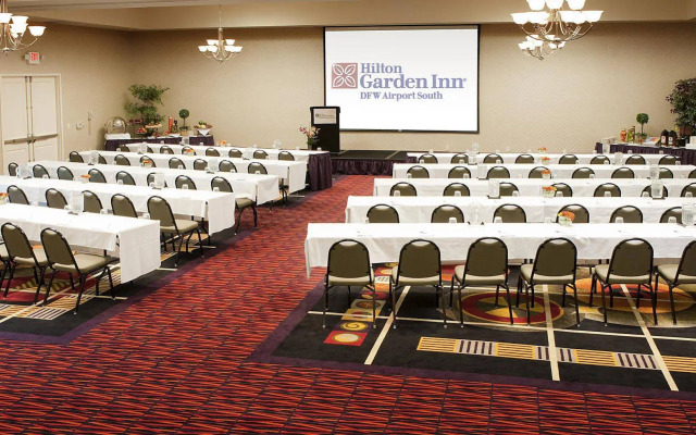 Hilton Garden Inn DFW Airport South