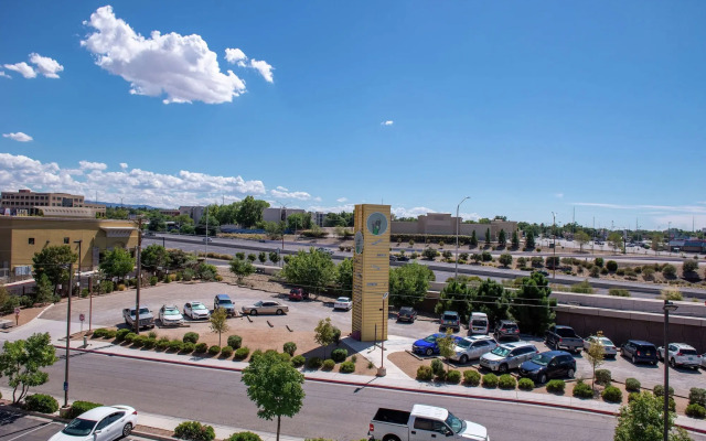 Hampton Inn Albuquerque-University/Midtown