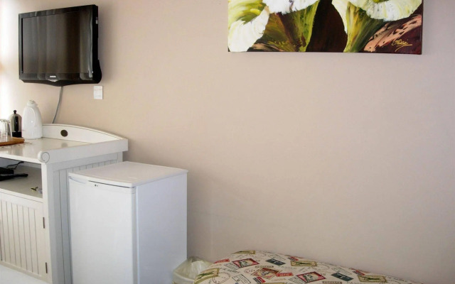 18 on Kloof Bed and Breakfast