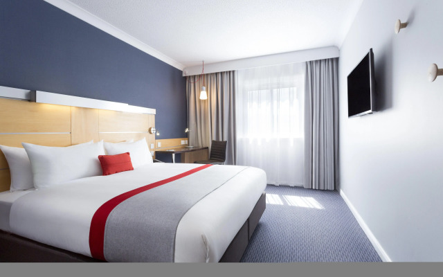 Holiday Inn Express London - Southwark, an IHG Hotel