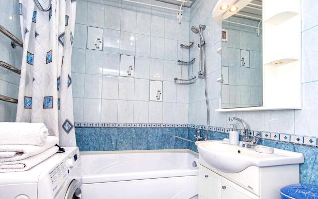 Apartment Four Seasons md. Mirny 6/3