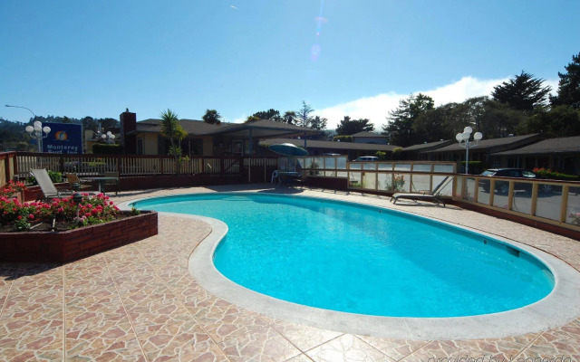 Monterey Surf Inn
