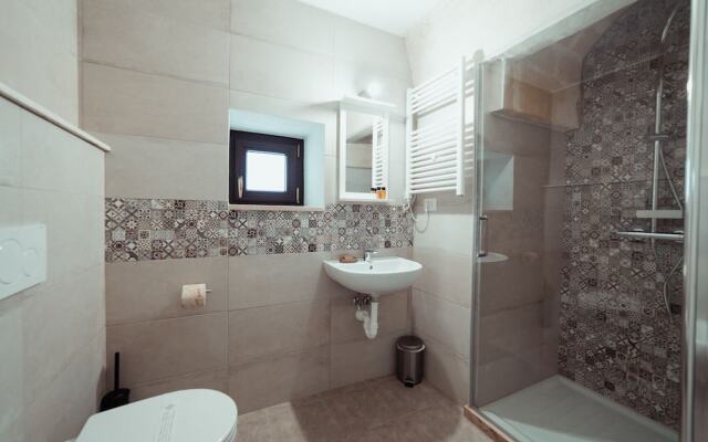 Villino Tortorelli con parcheggio