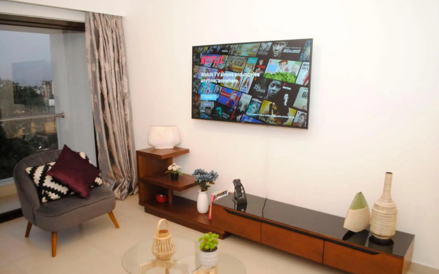 ASTORIA 1BDR with a gym&pool with views