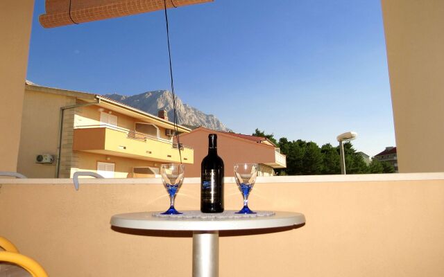 Studio apartment Marijo - with parking: SA1 Baska Voda, Riviera Makarska