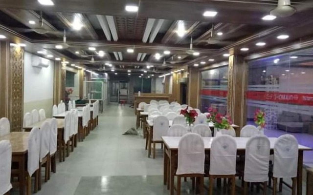 Hotel Diamond Palace