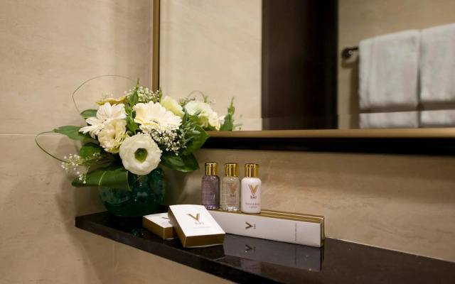 V Hotel Lavender