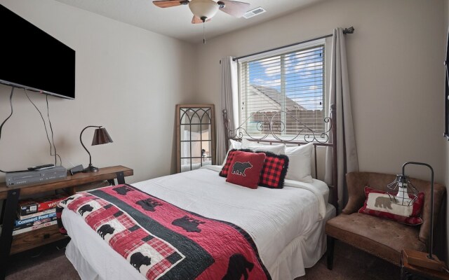 Bend Able 3 Bedroom Home by Redawning