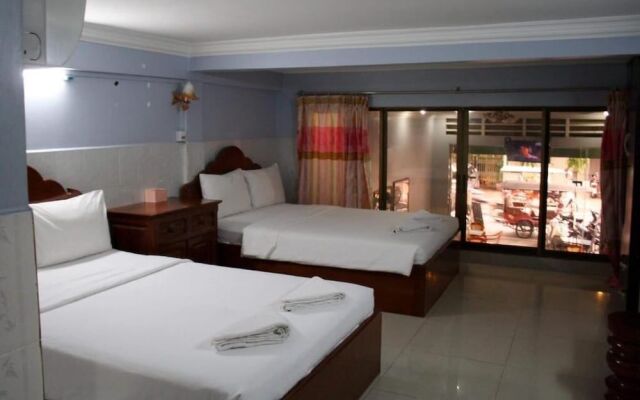 Khmer Village Hostel
