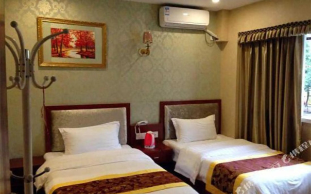 Chongqing Tinya Hotel (Nanhua Middle School)