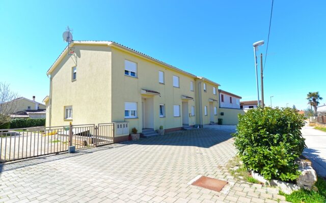 House 1581