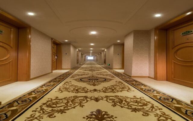 Vienna Hotel Shenzhen Gongming Nanhuan Road