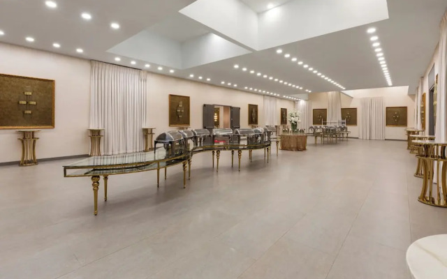 Ramada by Wyndham DFW Airport