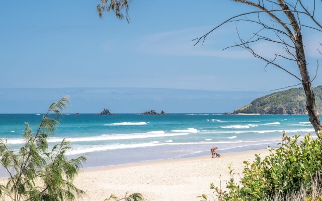 Gigi's - Absolute Beachfront