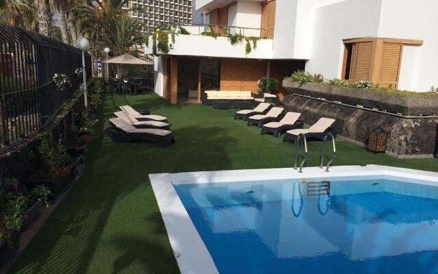 Villa Las Americas