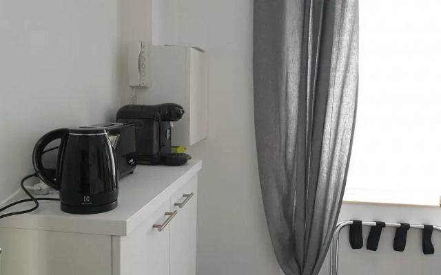 Studio cosy black