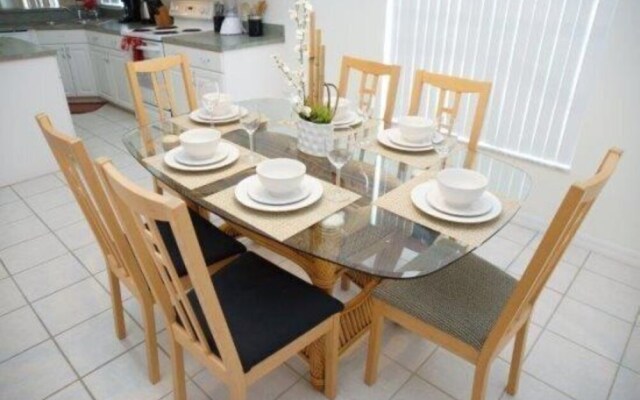 Ta708or 4 Bedroom Home