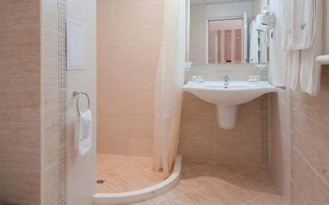 Karlovo Hotel