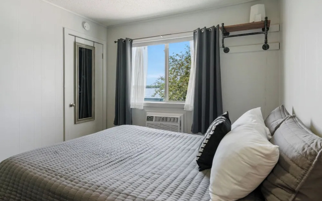 Fife Lake Lodge