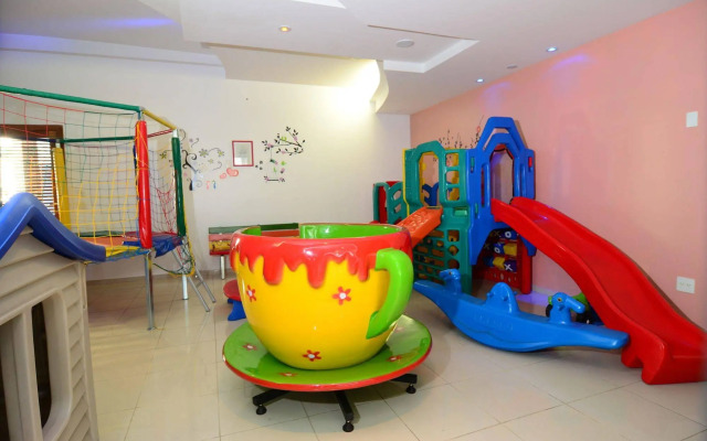 Constantino Hotel