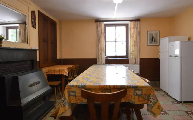 Holiday Home in La Rouge Miniere Nature Haven