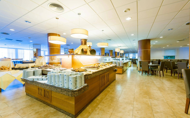 Eix Lagotel Holiday Resort