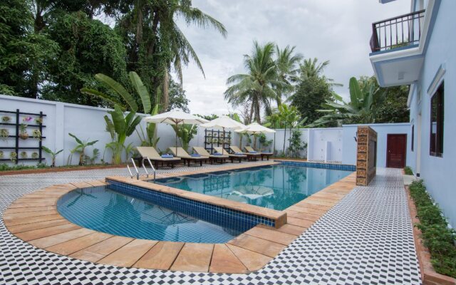 Angkor Indradevi Boutique