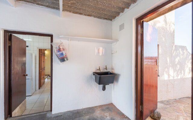 Port Edward Ocean View Duplex