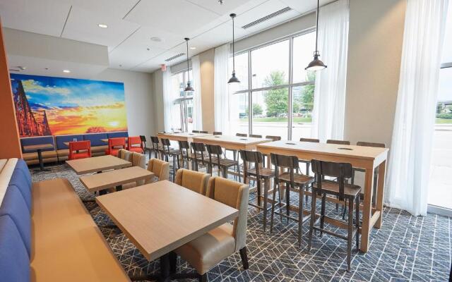 Gundersen Hotel & Suites