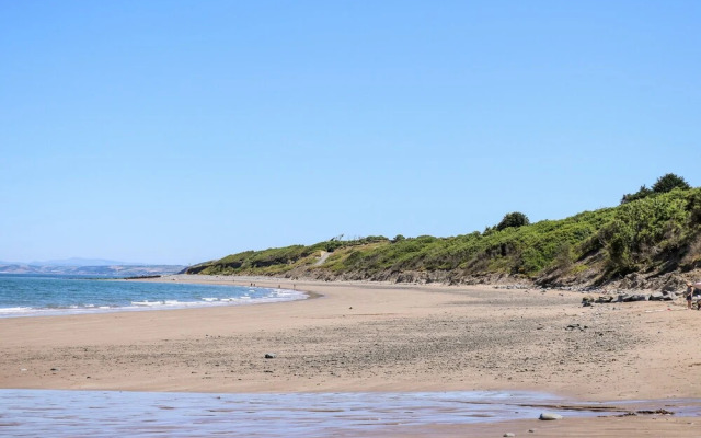 Valley View Hideaway