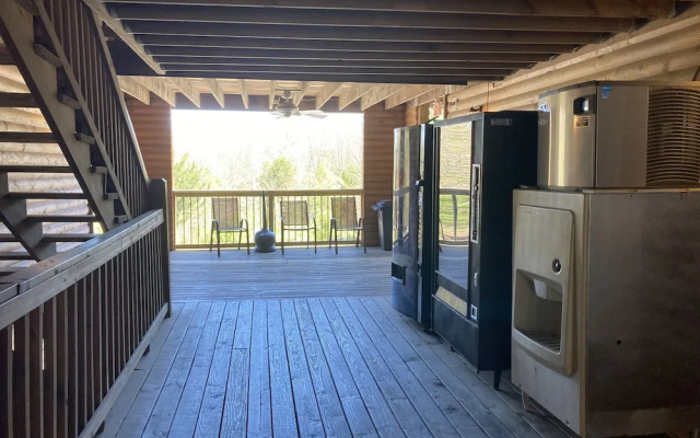 Gold Suites Rentals