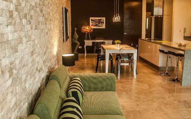 DOCA 201 by Tripintravel