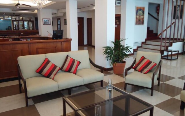 Playa Suites CR