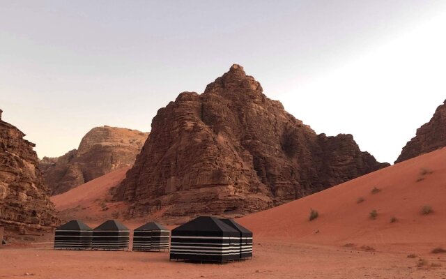 Wadi Rum Blue Sky and Tour