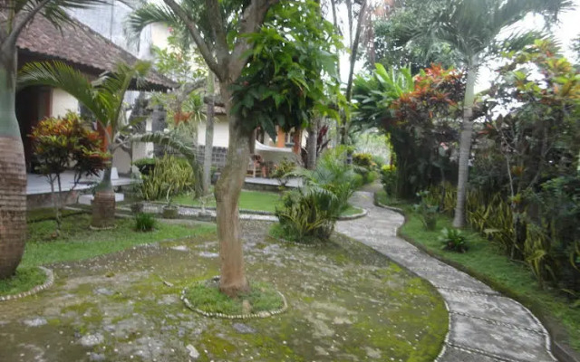 Detri Guest House