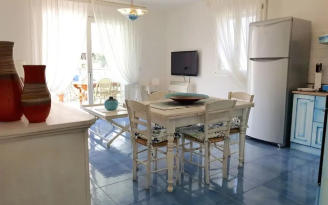 Oltremare apartment with large veranda for 6 people